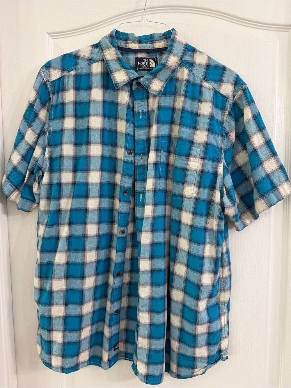 The North Face Men’s Teal and White Plaid Short-Sleeve Button-Down Shirt